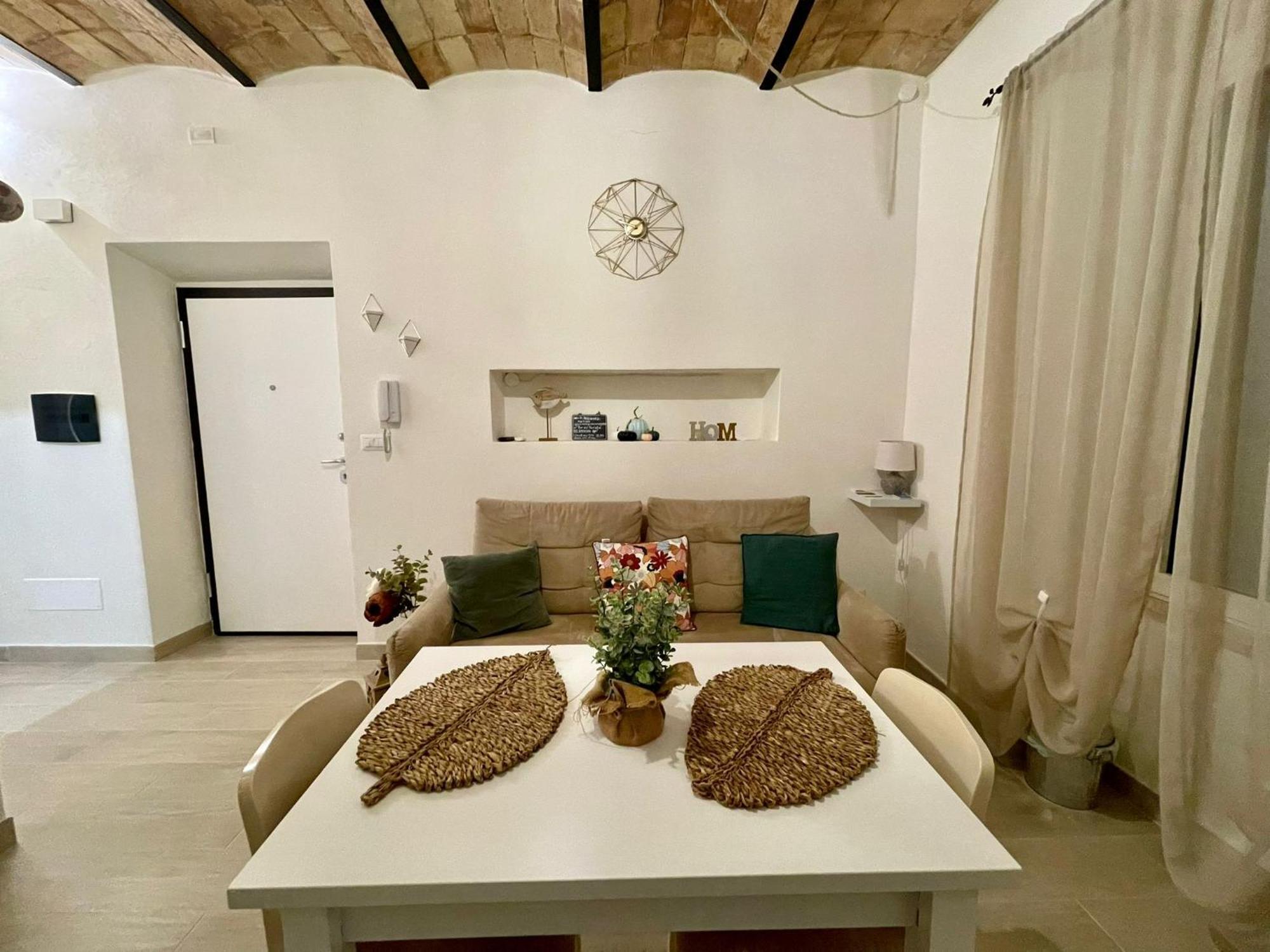 Casa Vacanze - La Torre - Appartamento Marta Exterior photo
